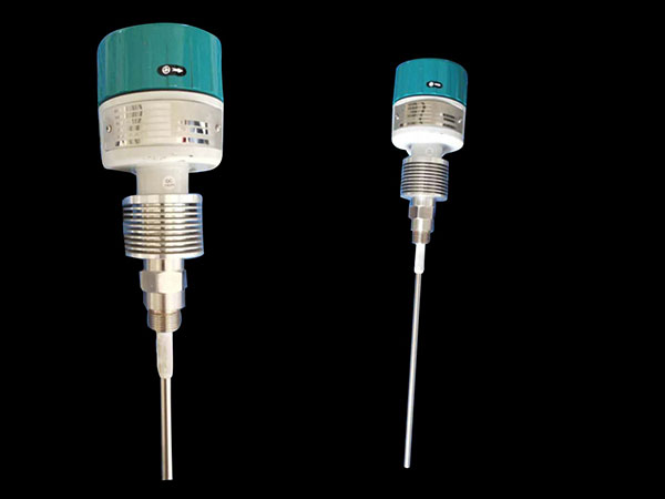 射頻導納物液位開關